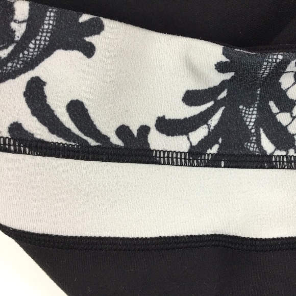 Lululemon Groove Pants Flare Reversible - Picture 5 of 6